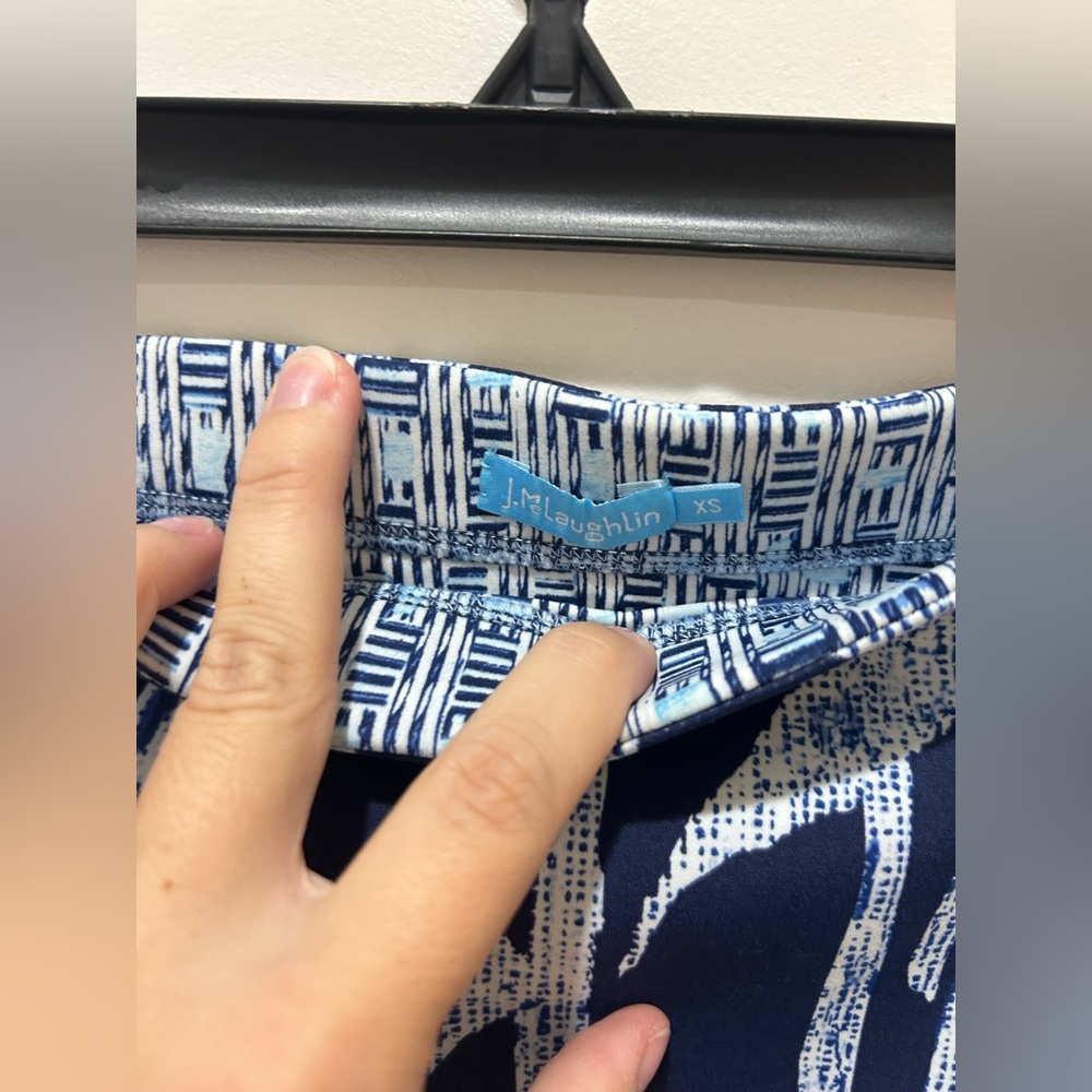 J. Mclaughlin Patterned Reversible Stretch Skirt - image 3